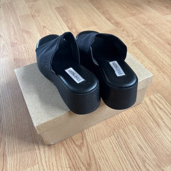 Steve Madden Slinky Size 8 Black Platform Slide Sandals - Picture 8 of 13